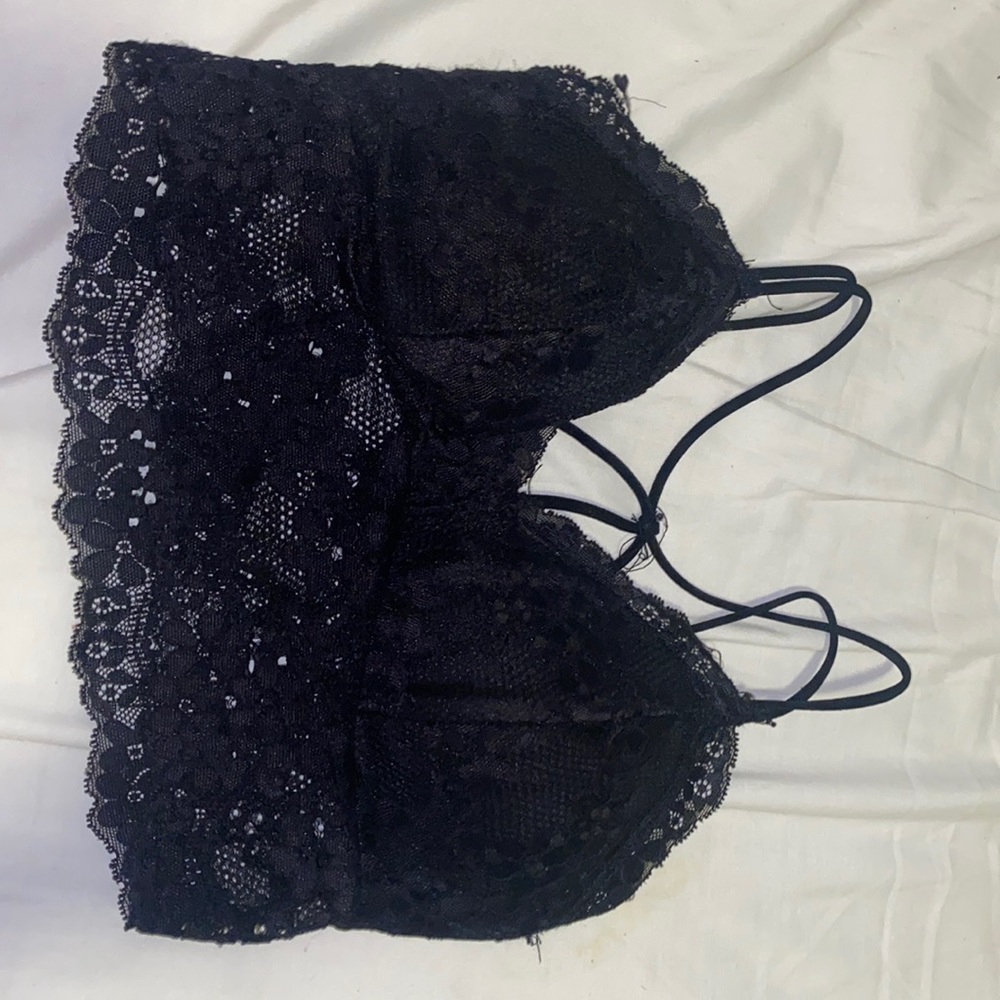 This cute spaghetti strap crop top didn’t fit me.